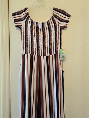 Womens Striped Smocked Bodice Dress - Red Navy White